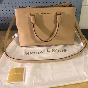 Michael Kors purse